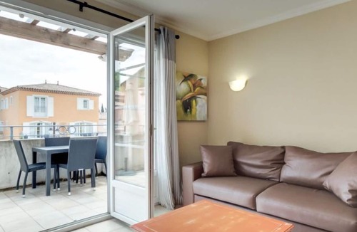 Callian Apartment | Domaine de Camiole by Interhome