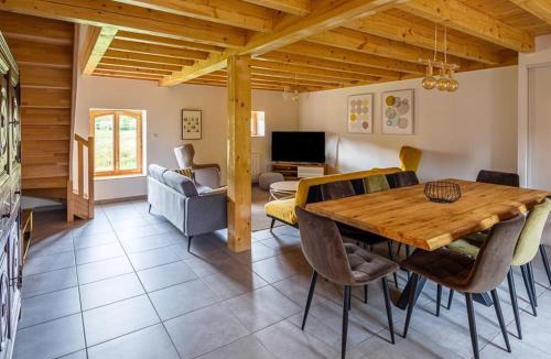 Les Salles House | Domaine de charme 2 gîtes, 15 pers, animaux admis, wifi - FR-1-496-368