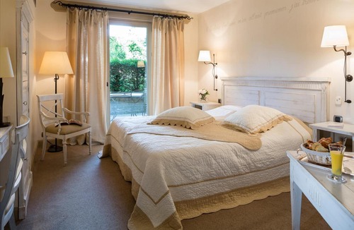 Chonas-l'Amballan Hotel | Domaine de Clairefontaine