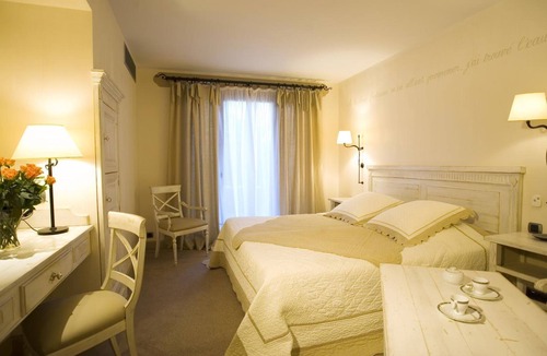 Chonas-l'Amballan Hotel | Domaine de Clairefontaine