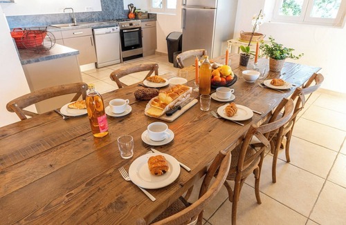 Issirac House | Domaine de Coulon, Maison Cornillon