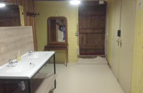 Saint-Pierre-la-Noaille House | domaine de crayeux