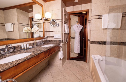 Divonne-les-Bains Hotel | Domaine de Divonne