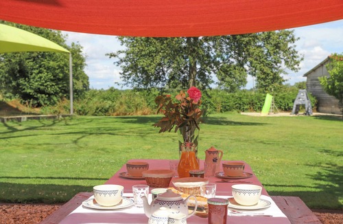 Athis-Val de Rouvre House | Domaine de la Blanchère
