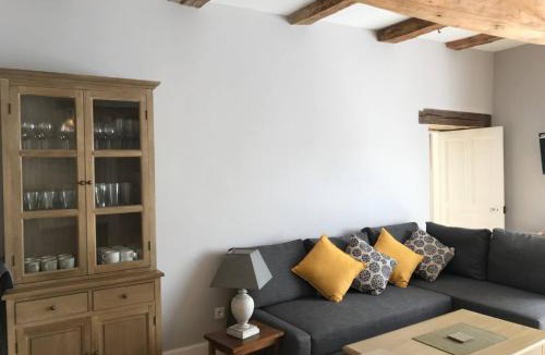 Castelnau-de-Montmiral House | Domaine de la Durantie Duplex Vieux Chateau