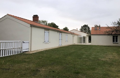 Saint-Denis-du-Payre House | Domaine des Saussereaux