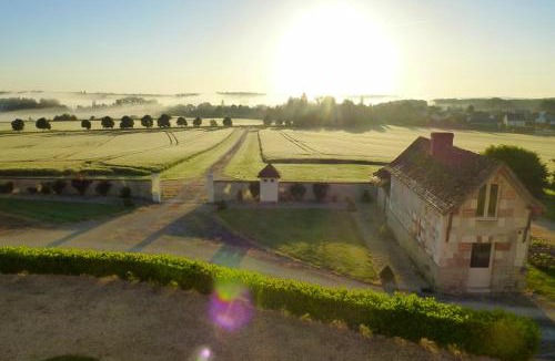 Saint-Jean-Saint-Germain Bed & Breakfast | Domaine de la Maison Neuve