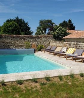 Saint-Macaire-du-Bois House | Domaine de Brignon