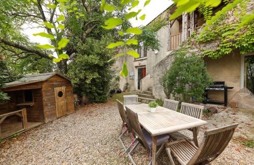 Notre-Dame-de-Londres House | Domaine des Arcs