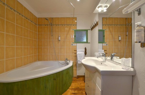 Leuc House | Domaine de Fraisse