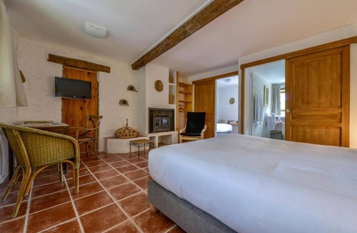 Leuc House | Domaine de Fraisse