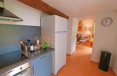Aragon Cottage | Domaine de Garille - The Well