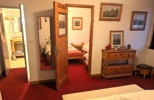 Montclar Hotel | Domaine de l'Adoux