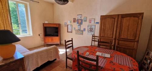 Portel-des-Corbieres House | Domaine de La Pierre Chaude