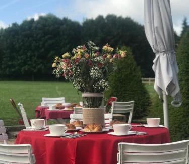 Motteville House | Domaine de L'orangerie du château de Motteville chambres d'hotes
