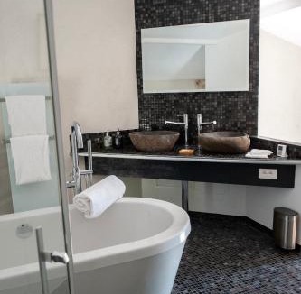 Ales House | Domaine de la Bedosse