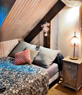 Damparis Bed & Breakfast | Domaine de la Borde