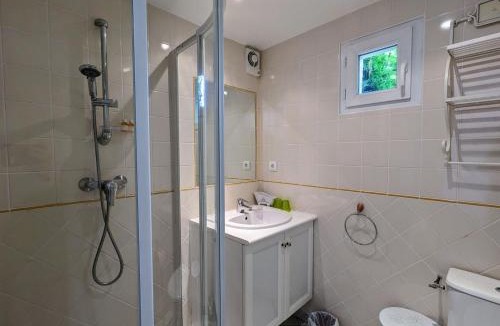 Azay-le-Ferron Bed & Breakfast | Domaine de la Botterie, Jaune