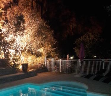 Sumene Bed & Breakfast | Domaine de la Carrière