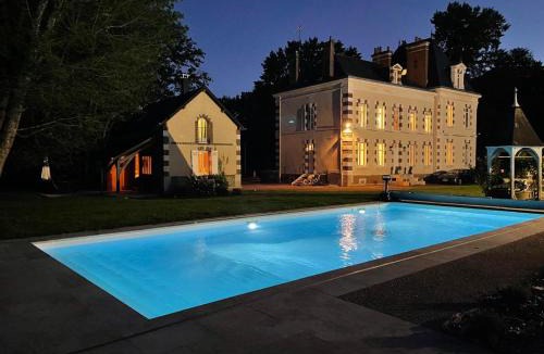 Gien House | Domaine De La Chênaie Les Hortensias