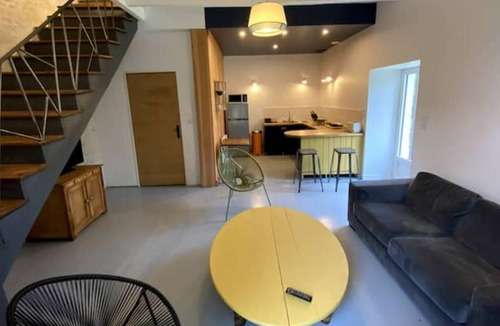 Rouvre House | Domaine de la Cour