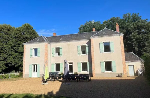 Parce-sur-Sarthe House | Domaine de la Béchetière au cœur de la campagne Sarthoise.