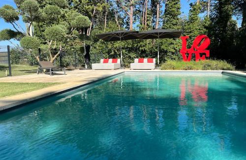 Caderousse House | Domaine de La Franquette by Bridget & Pascal - Piscine Chauffée & SPA