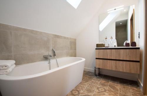Normandel Bed & Breakfast | Domaine de La Lochetière Chambres d'hôtes