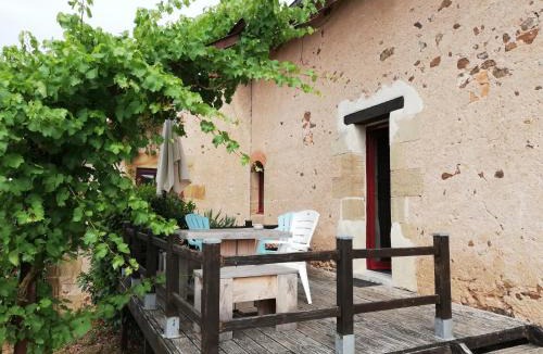 Ygrande Bed & Breakfast | Domaine de La Madeleine