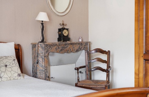 Mont-Dol Bed & Breakfast | Domaine De La Roche – Anémone Suite Accessible for Reduced Mobility