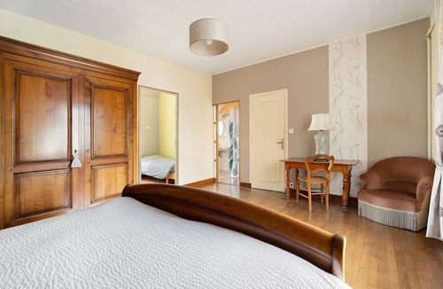 Mont-Dol Bed & Breakfast | Domaine De La Roche – Anémone Suite Accessible for Reduced Mobility
