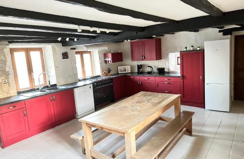 Saint-Just House | Domaine de la Roche Chabrelle