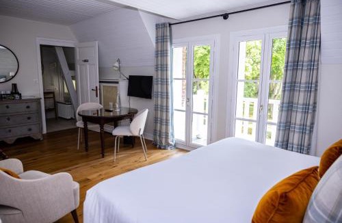 Veigne Hotel | Domaine de la Tortinière