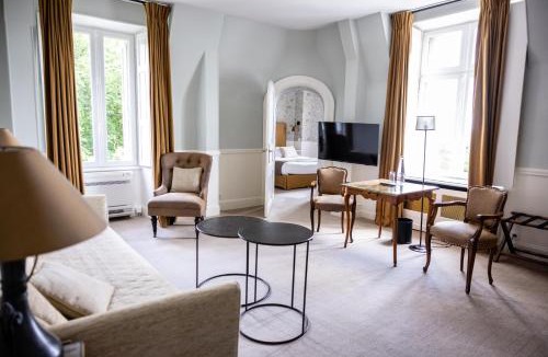 Veigne Hotel | Domaine de la Tortinière