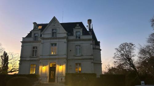 Veigne Hotel | Domaine de la Tortinière
