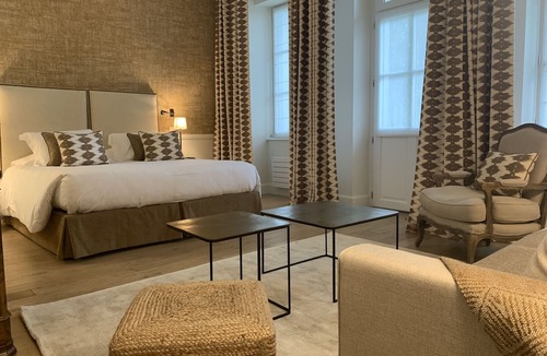 Veigne Hotel | Domaine de la Tortinière