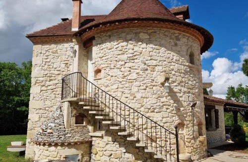 Ayguetinte Apartment | Domaine de la Tour de Pérès