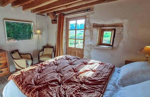Agonac House | DOMAINE DE LABROUSSE