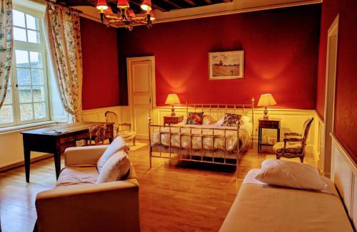 Baguer-Morvan House | Domaine de Launay blot