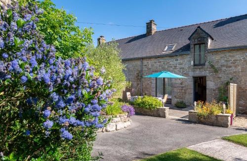 La Vraie-Croix House | Domaine de Lestroué- Île aux Moines