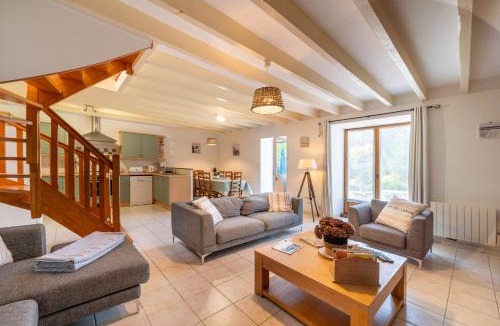 La Vraie-Croix House | Domaine de Lestroué- Île aux Moines