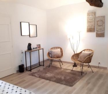 Valeilles Bed & Breakfast | Domaine de Merugat Chambre d'Hôtes