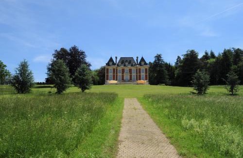 Boncourt Hotel | Domaine de Mont-Renaud
