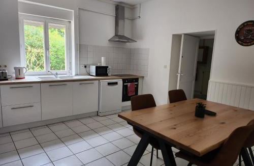 Carcassonne House | DOMAINE DE POULHARIES -Blanquette