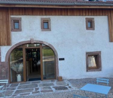 La Chapelle-devant-Bruyeres Hotel | domaine de saint jacques devant bruyères