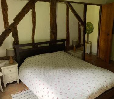 Nevoy House | Domaine de Sainte-Barbe - Le Petit Gite