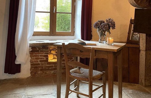 Dore-lʼEglise Bed & Breakfast | Domaine de Sault