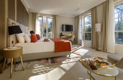 St.-Remy-de-Provence Hotel | Domaine de Valmouriane