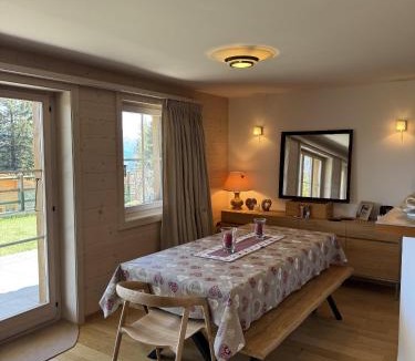 Anzere Apartment | Domaine des Alpes 1 appartement au centre d Anzere