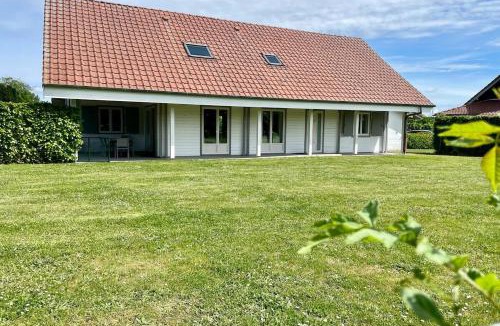 Bernay-en-Ponthieu Ski Chalet | Domaine des Célestins - Samara
